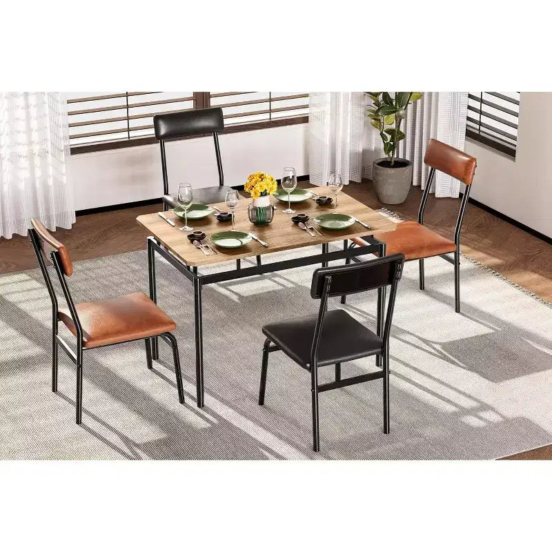 Set da pranzo 5 pezzi marrone, sedie imbottite, struttura in metallo, 4 posti a sedere