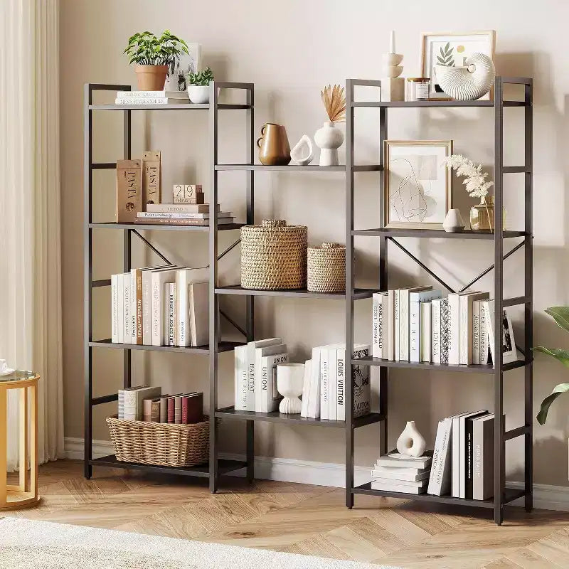 Libreria a 4 Livelli a Tre Colonne – Nero/Marrone, 11 Ripiani Aperti, 1 Persona