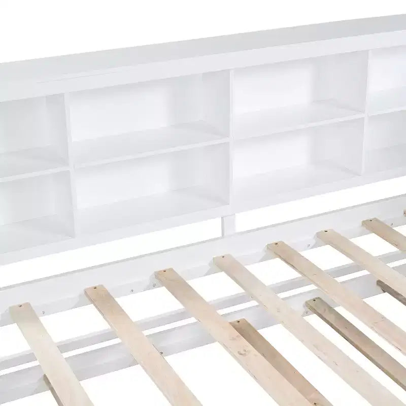 Divano Letto Singolo Bianco con Letto Estraibile, Libreria e Ricarica USB – Due Posti Letto
