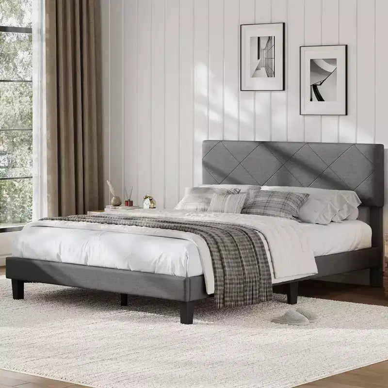 Struttura letto king-size imbottita grigio scuro, testiera trapuntata a rombi, per 1-2 persone